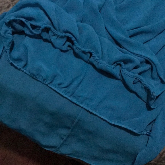 Turquoise tunic - Picture 2 of 8